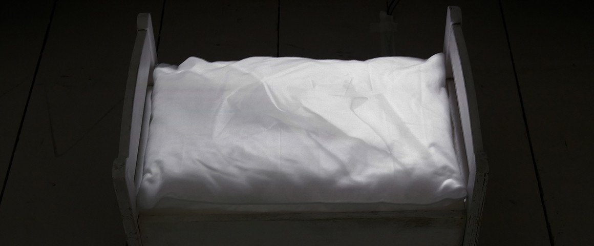 Under Cover – In a Small Bed